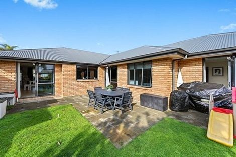 Photo of property in 4 Azure Place, Huntington, Hamilton, 3210