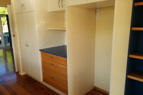 Photo of property in 14 Wairoa Road, Narrow Neck, Auckland, 0624