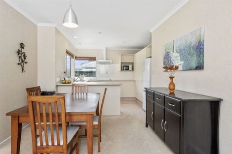 Photo of property in 17 The Gardens Drive, Papamoa Beach, Papamoa, 3118