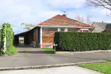 Photo of property in 59 Weston Avenue, Roslyn, Palmerston North, 4414