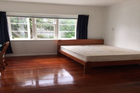Photo of property in 1 Tyburnia Avenue, Mount Albert, Auckland, 1025