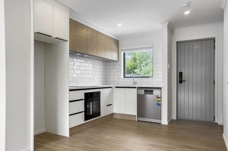 Photo of property in 10/5 King Street, Papakura, 2110