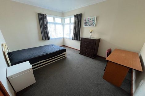 Photo of property in 1-3 Terrace Street, Roslyn, Palmerston North, 4414