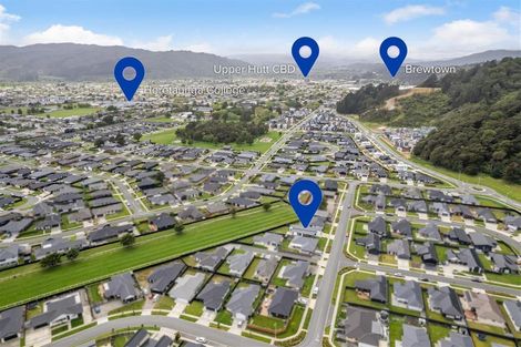 Photo of property in 8 Whitten Way, Wallaceville, Upper Hutt, 5018