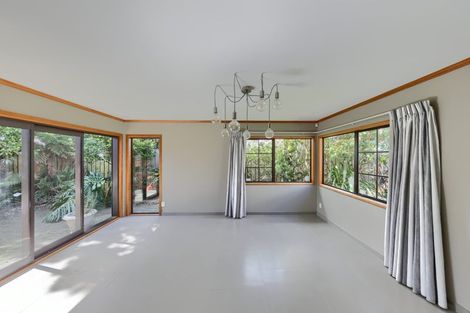 Photo of property in 2/17 Copeland Street, Hutt Central, Lower Hutt, 5011