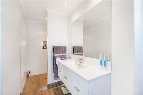 Photo of property in 27 Longbow Terrace, Flagstaff, Hamilton, 3210