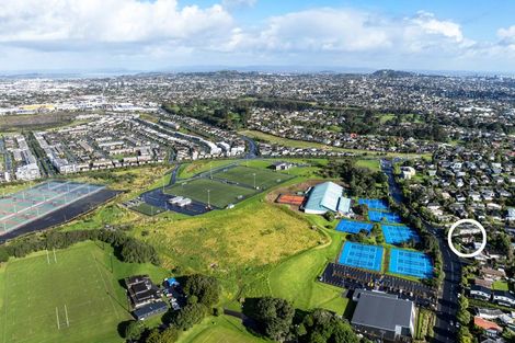 Photo of property in 24 Merton Road, Saint Johns, Auckland, 1072