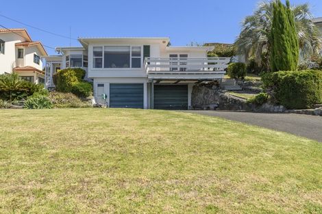 Photo of property in 52 Omokoroa Road, Omokoroa, 3114