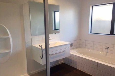 Photo of property in 10 Waipara Road, Pegasus, 7612