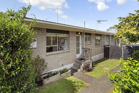 Photo of property in 1/7 Addison Drive, Glendene, Auckland, 0602