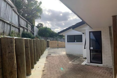 Photo of property in 10 Dorrington Place, Eastern Beach, Auckland, 2012