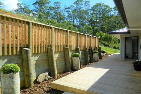 Photo of property in 37 Alderton Drive, Kerikeri, 0230