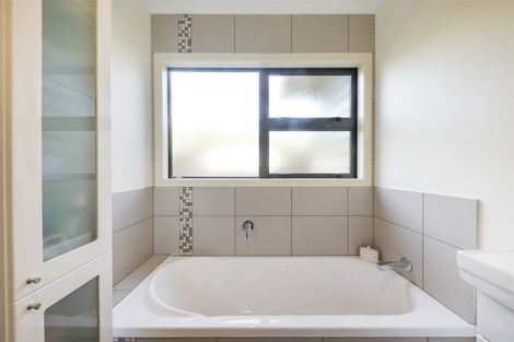 Photo of property in 84d Roy Street, Palmerston North, 4410