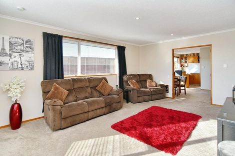 Photo of property in 2/19 Mulberry Place, Redwood, Christchurch, 8051