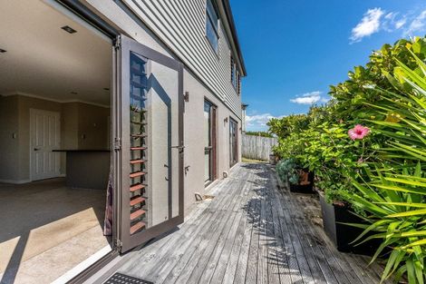 Photo of property in 230 Alec Craig Way, Gulf Harbour, Whangaparaoa, 0930