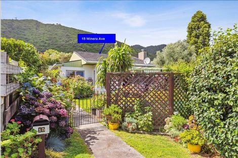 Photo of property in 15 Winara Avenue, Waikanae, 5036