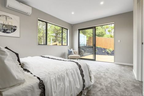Photo of property in 5 Springhill Lane, Sunnyvale, Auckland, 0612