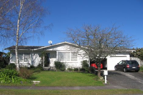 Photo of property in 10 Hillary Street, Chedworth, Hamilton, 3210