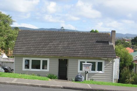 Photo of property in 35 Captain Scott Road, Glen Eden, Auckland, 0602