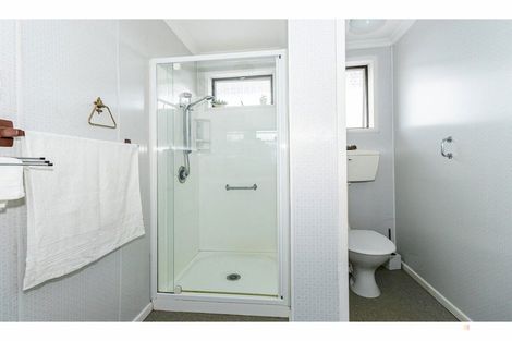 Photo of property in 5-5a Rugby Street, Waimate, 7924