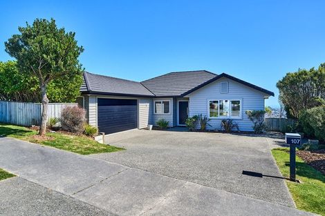 Photo of property in 107 Endeavour Drive, Whitby, Porirua, 5024