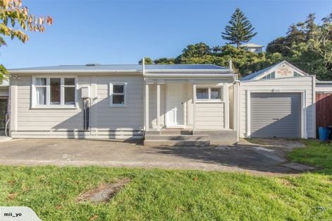 Photo of property in 68 Broderick Road, Johnsonville, Wellington, 6037