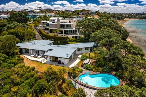 Photo of property in 62 Sharon Road, Waiake, Auckland, 0630