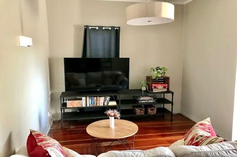 Photo of property in 1/117 Crummer Road, Grey Lynn, Auckland, 1021