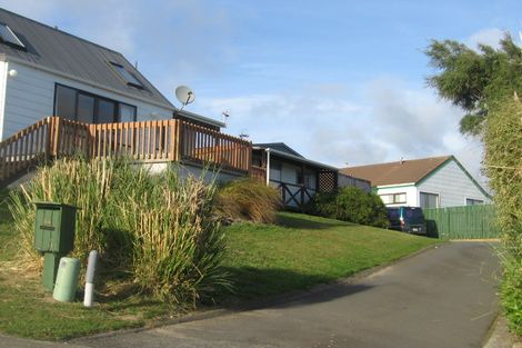 Photo of property in 84 Mercury Way, Whitby, Porirua, 5024
