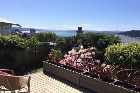 Photo of property in 28 Mortimer Terrace, Aro Valley, Wellington, 6021