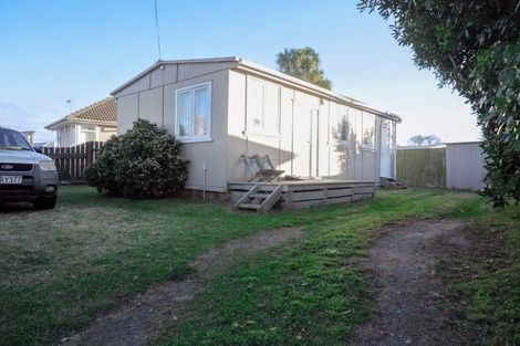 Photo of property in 33 Lister Crescent, Maraenui, Napier, 4110
