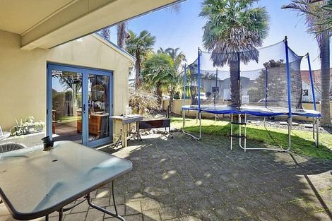 Photo of property in 17 Kopu Drive, Pyes Pa, Tauranga, 3112