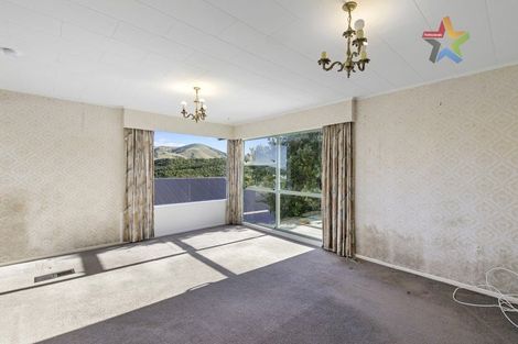 Photo of property in 1 Otira Grove, Kelson, Lower Hutt, 5010