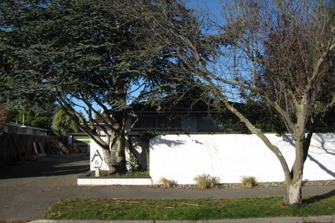 Photo of property in 6 Sarabande Avenue, Redwood, Christchurch, 8051