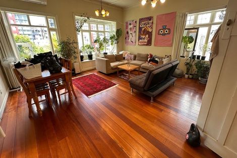 Photo of property in 1/17 Clifton Terrace, Kelburn, Wellington, 6012