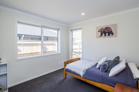 Photo of property in 10 Tapuhikura Street, Waikanae, 5036