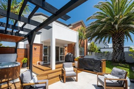 Photo of property in 18 Driftwood Lane, Waimairi Beach, Christchurch, 8083