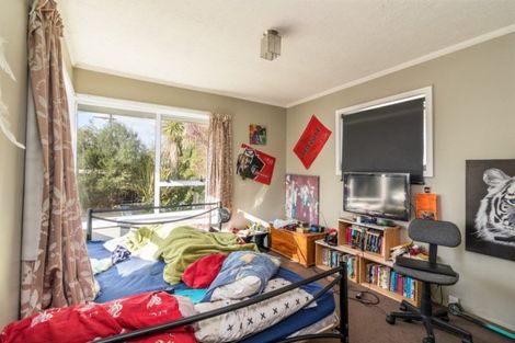 Photo of property in 7 Pinehurst Crescent, Russley, Christchurch, 8042