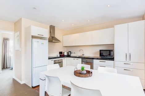 Photo of property in 8c Broadbent Street, Riccarton, Christchurch, 8041