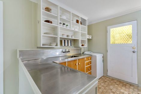 Photo of property in 8 Sand Dune Grove, Waikawa Beach, Manakau, 5573