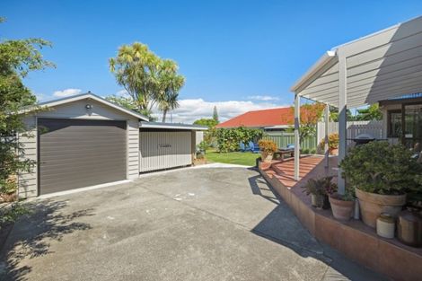 Photo of property in 3 Sale Street, Cockle Bay, Auckland, 2014