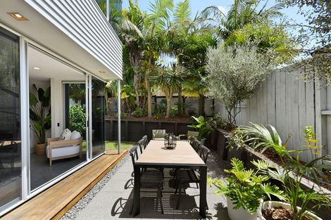 Photo of property in 158 Eversham Road, Mount Maunganui, 3116