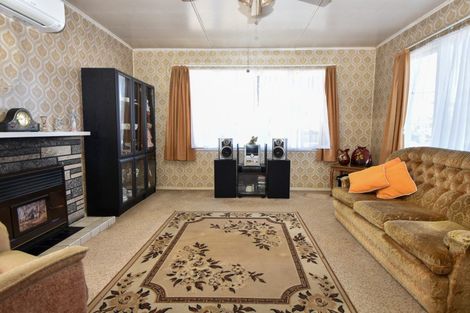 Photo of property in 30 Taverner Street, Carterton, 5713