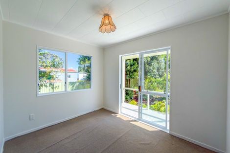 Photo of property in 315 Hetherington Road, Whangamata, 3620