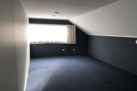 Photo of property in 52 Northcote Road, Northcote, Christchurch, 8052