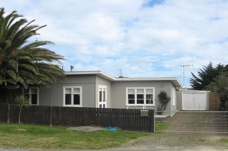 Photo of property in 163 Kahukura Avenue, Waitarere Beach, Levin, 5510