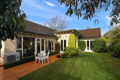 Photo of property in 46 Wai-iti Terrace, Burnside, Christchurch, 8052