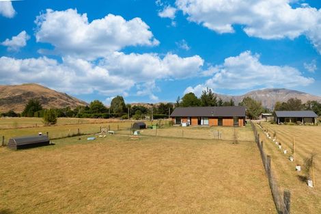 Photo of property in 14 Carlisle Street, Athol, 9793