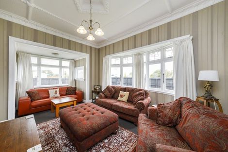 Photo of property in 2 Fagan Street, Sanson, 4817