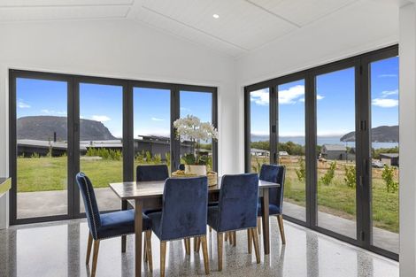 Photo of property in 47 Seven Oaks Drive, Kinloch, Taupo, 3377